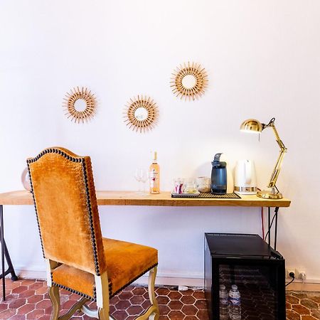 Le Panier Enchante - Suites & Loft - Terrasse Et Patio Au Dessus Du Vieux Port Marseille Kültér fotó